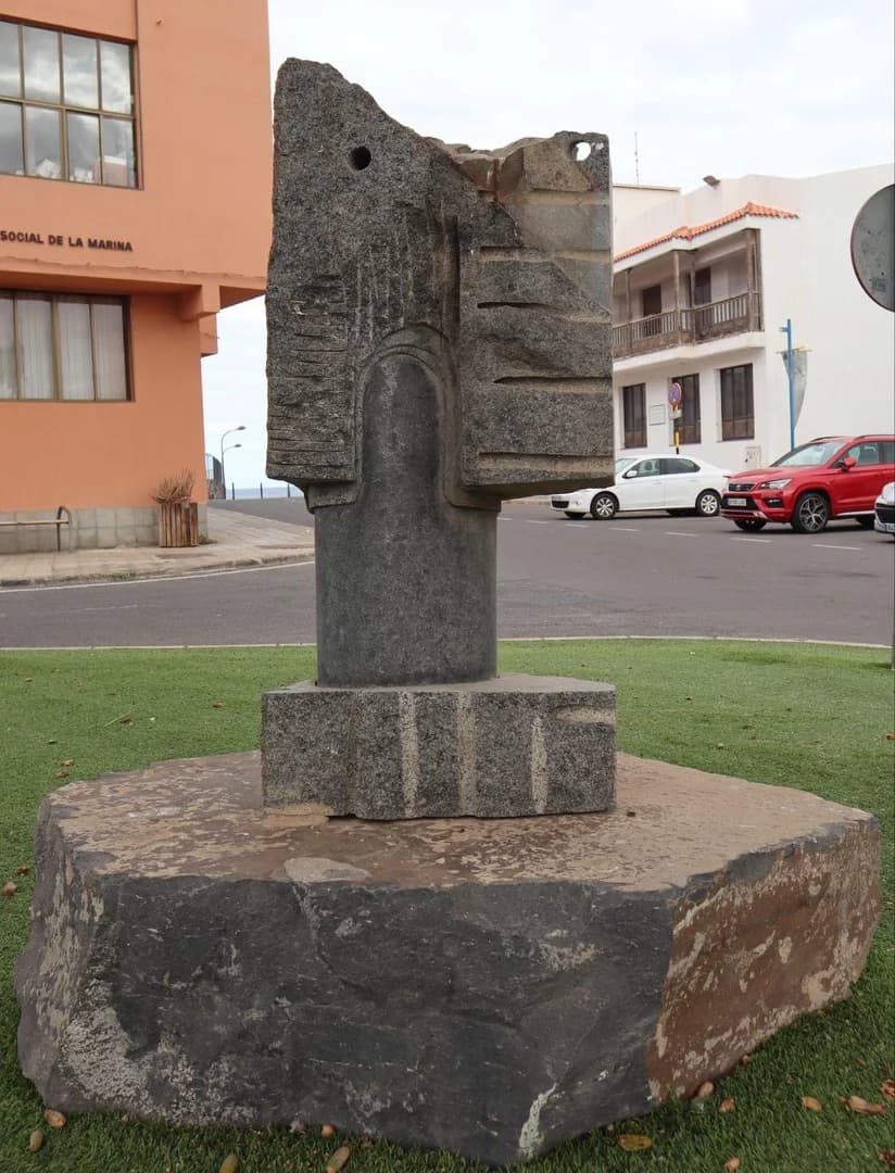 Tótem Pórtico - Imagen 1